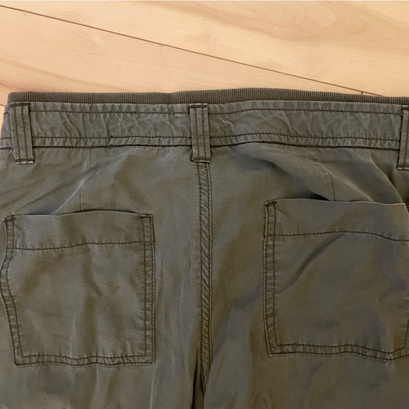 Super soft light olive green joggers - Picture 4 of 5